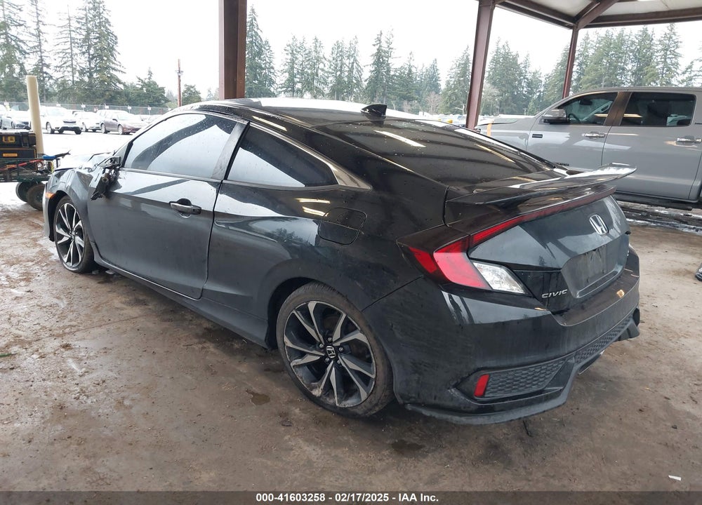 2017 HONDA CIVIC VIN: 2HGFC3A55HH751620