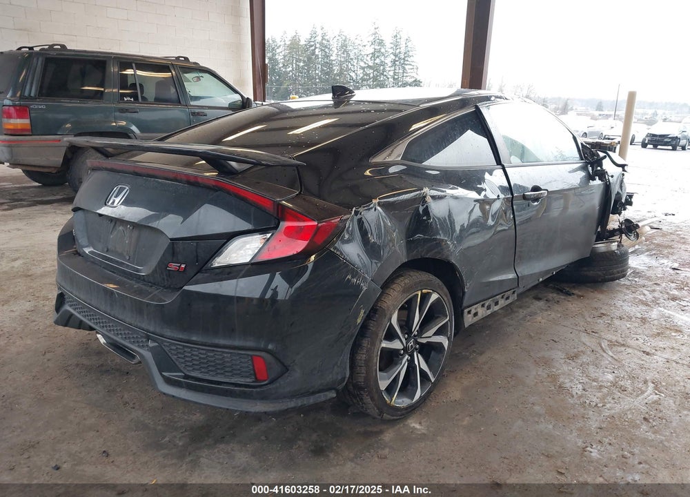 2017 HONDA CIVIC VIN: 2HGFC3A55HH751620