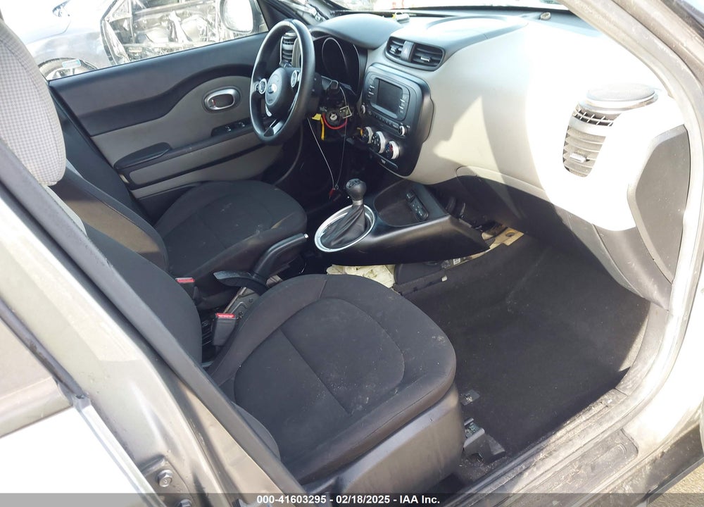 2018 KIA SOUL VIN: KNDJN2A21J7533257