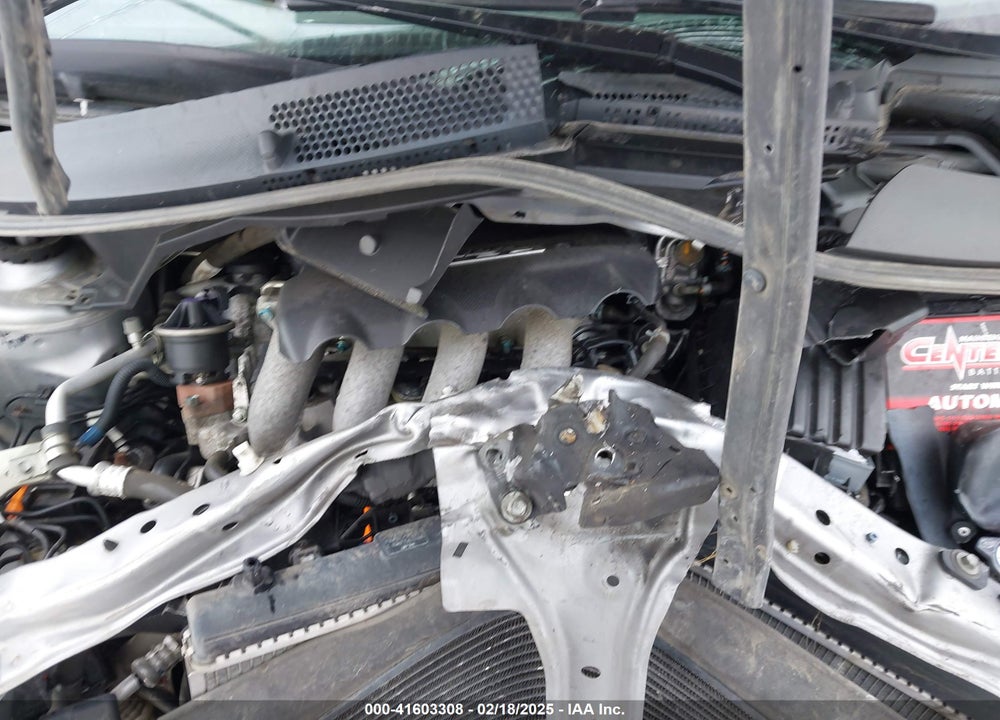 2008 HONDA FIT VIN: JHMGD374X8S073940