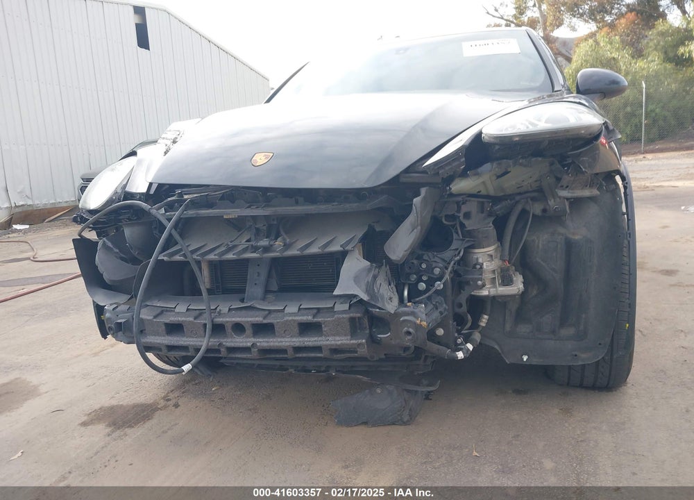 2014 PORSCHE CAYENNE HYBRID S VIN: WP1AE2A2XELA51396