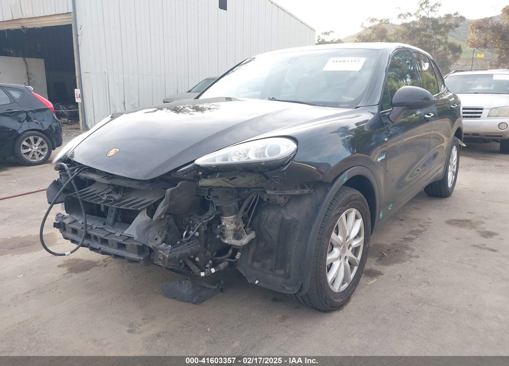 2014 PORSCHE CAYENNE HYBRID S VIN: WP1AE2A2XELA51396