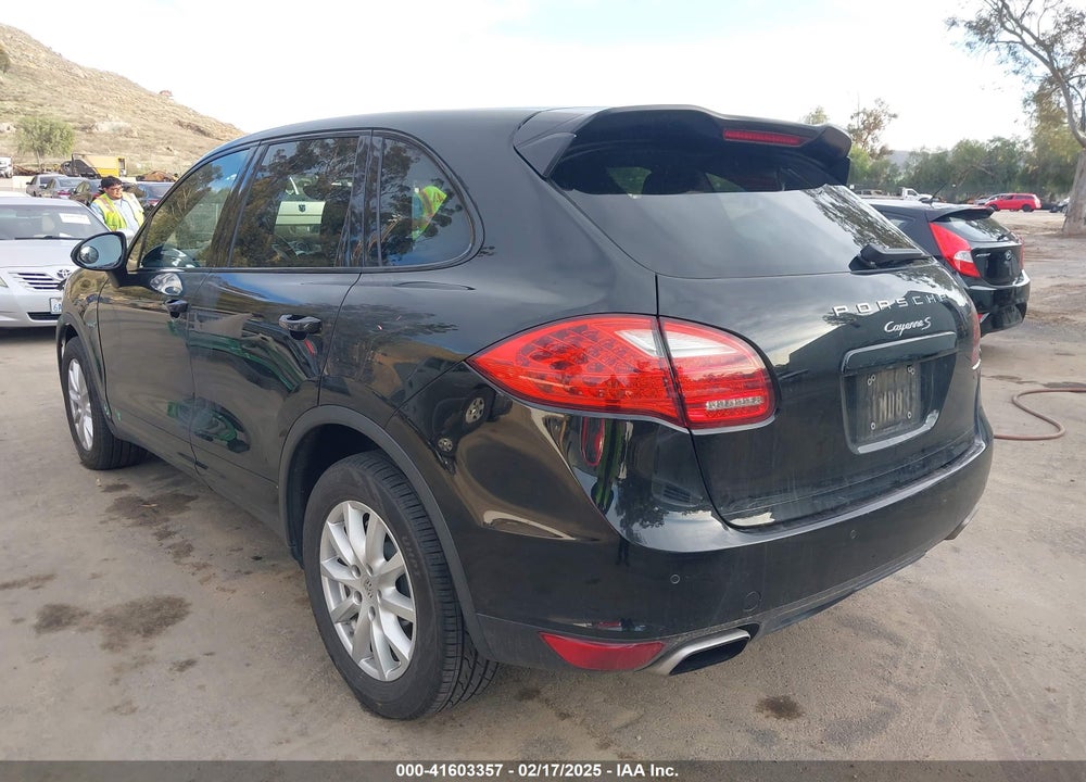 2014 PORSCHE CAYENNE HYBRID S VIN: WP1AE2A2XELA51396