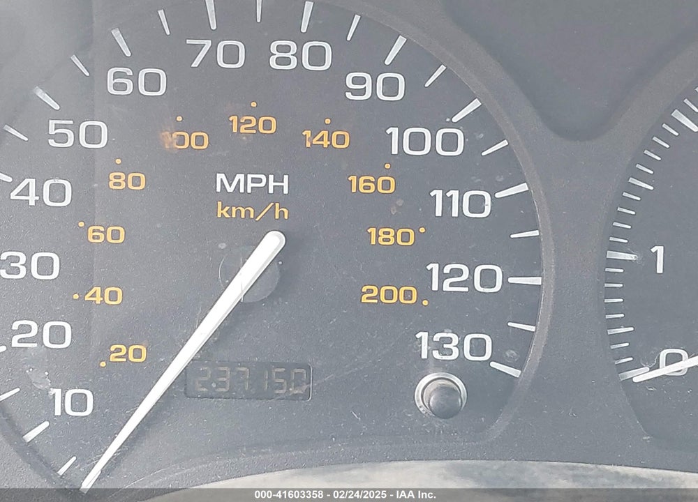 2000 SATURN SL2 VIN: 1G8ZJ527XYZ218993