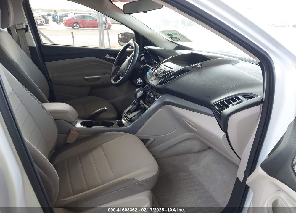 2016 FORD ESCAPE VIN: 1FMCU0GX8GUC42134