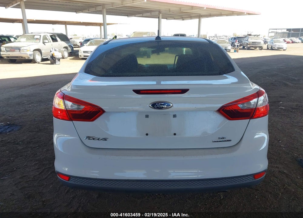 2014 FORD FOCUS VIN: 1FADP3F24EL321526