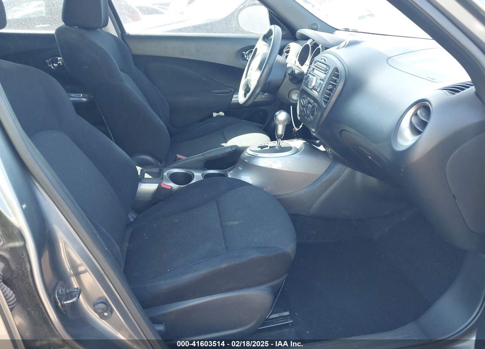 2012 NISSAN JUKE S VIN: JN8AF5MR6CT108283