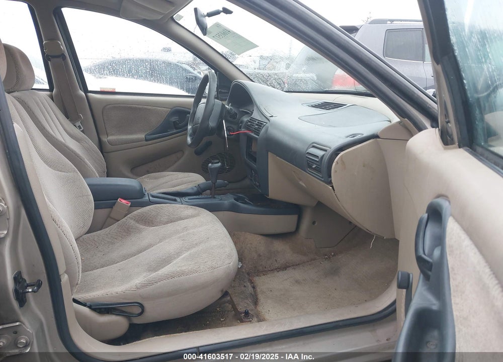 2001 CHEVROLET CAVALIER LS VIN: 1G1JF524017122701
