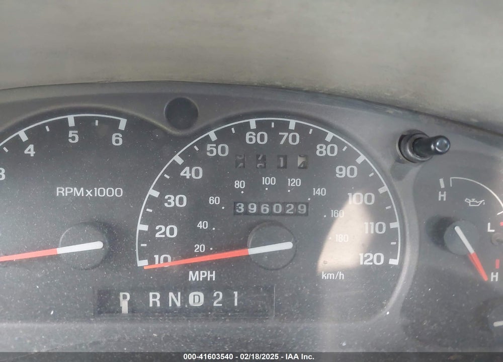 2001 MAZDA B3000 DS/SE VIN: 4F4YR16E81TM28715
