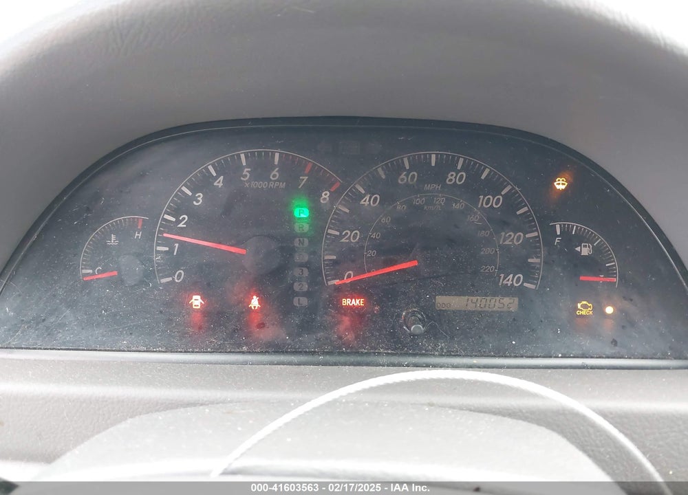 2005 TOYOTA CAMRY LE VIN: 4T1BE32K05U967181
