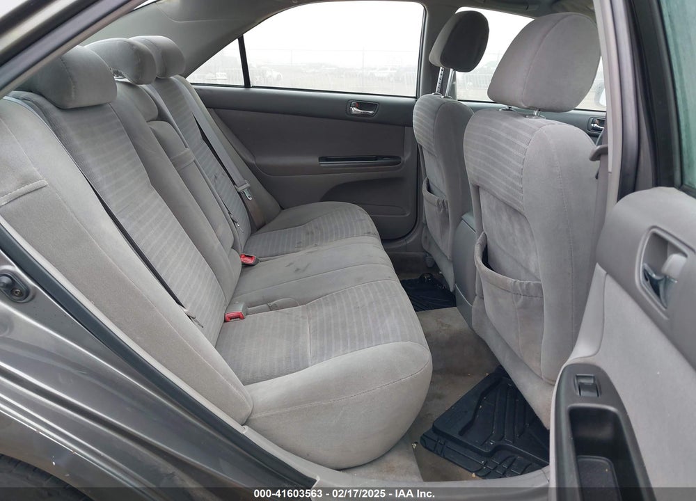 2005 TOYOTA CAMRY LE VIN: 4T1BE32K05U967181