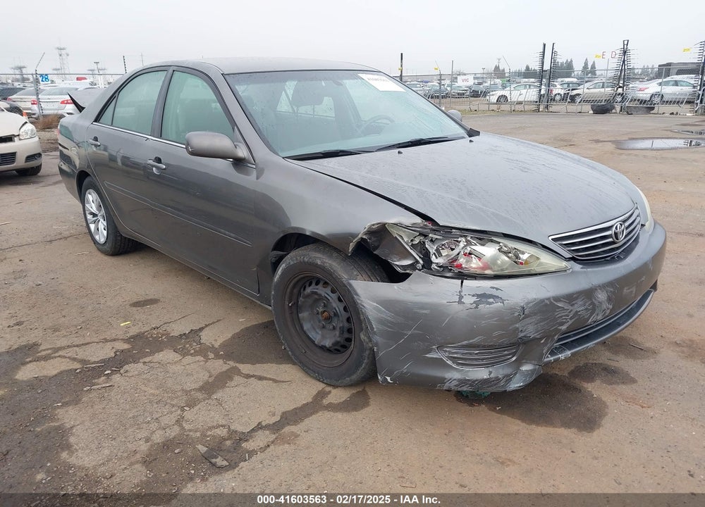 2005 TOYOTA CAMRY LE VIN: 4T1BE32K05U967181