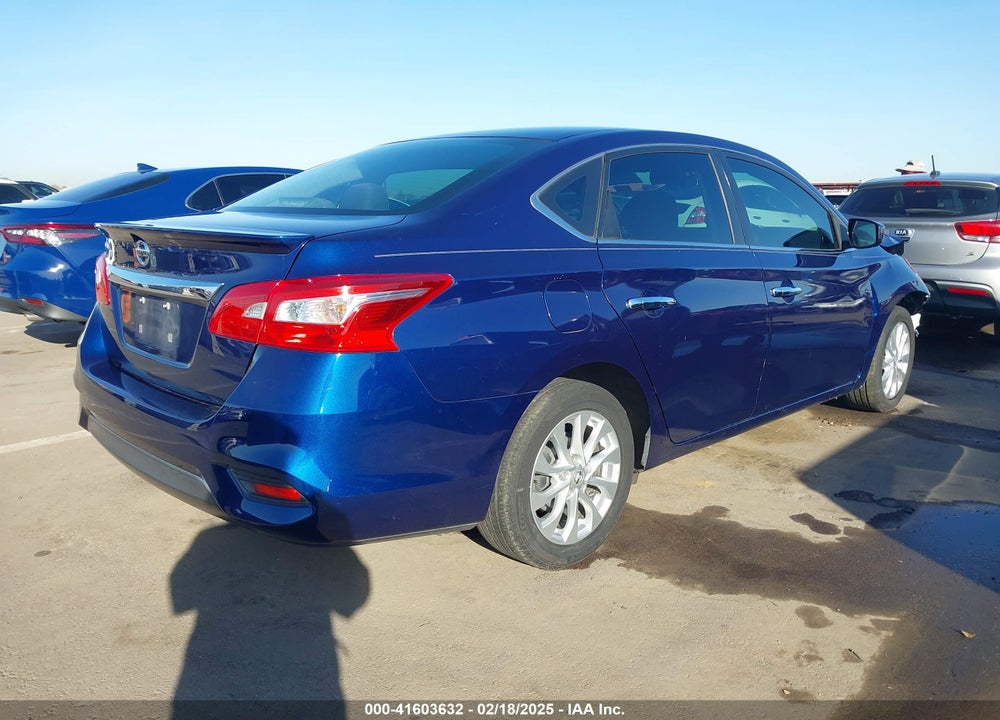 2018 NISSAN SENTRA VIN: 3N1AB7APXJY208884