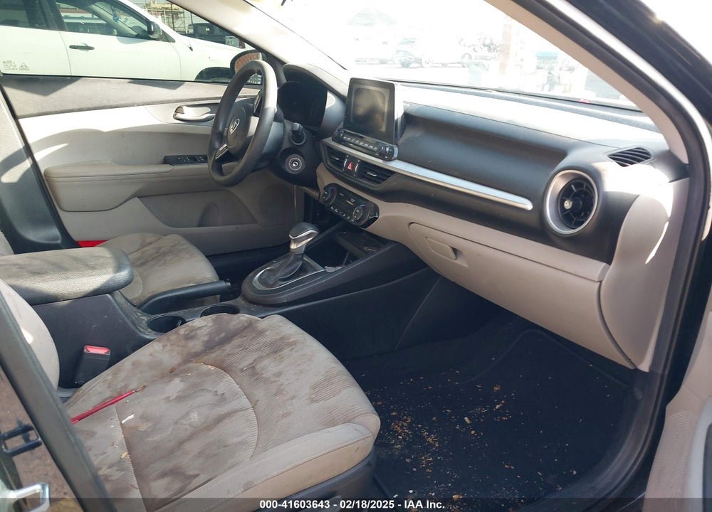 2019 KIA FORTE VIN: 3KPF24AD9KE115896