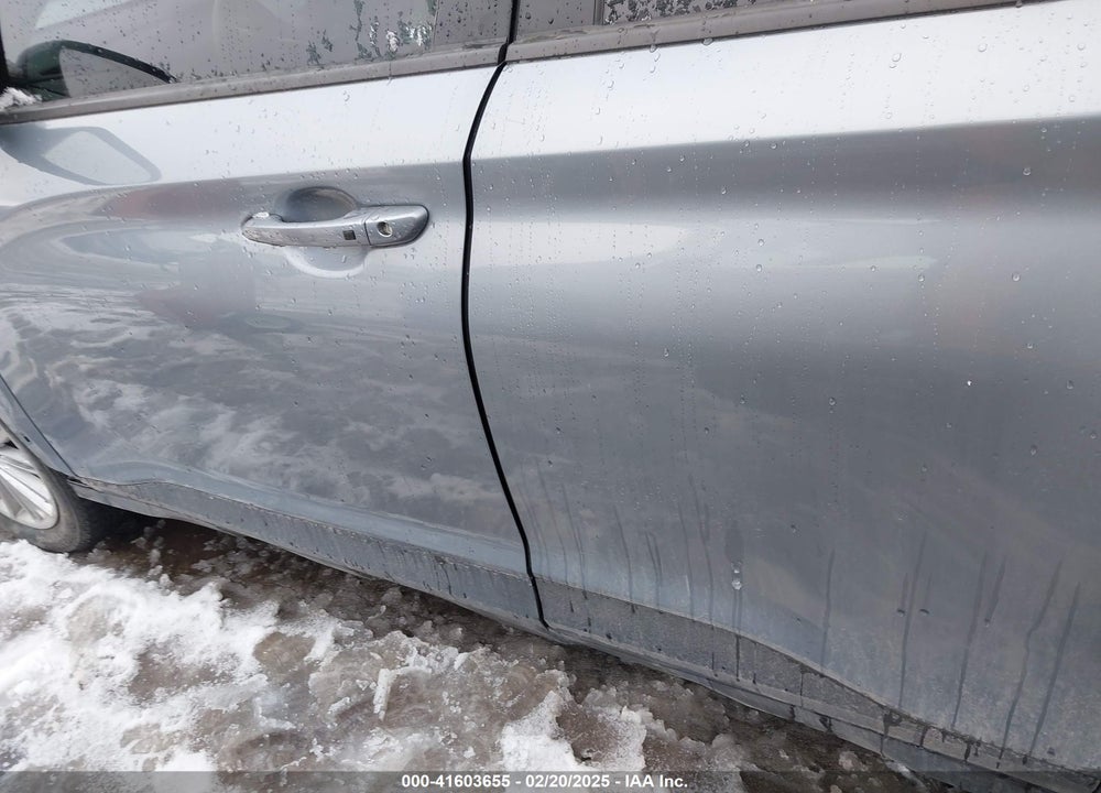2020 HYUNDAI KONA SEL PLUS VIN: KM8K6CAA1LU557508