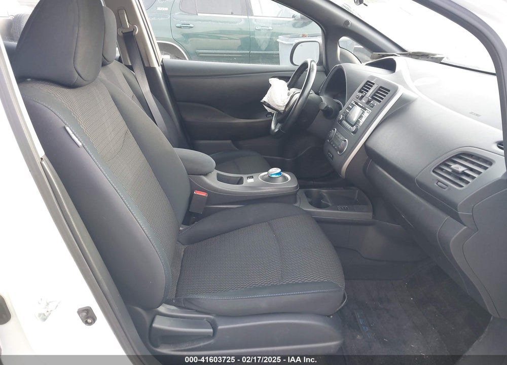 2013 NISSAN LEAF VIN: 1N4AZ0CP8DC424037