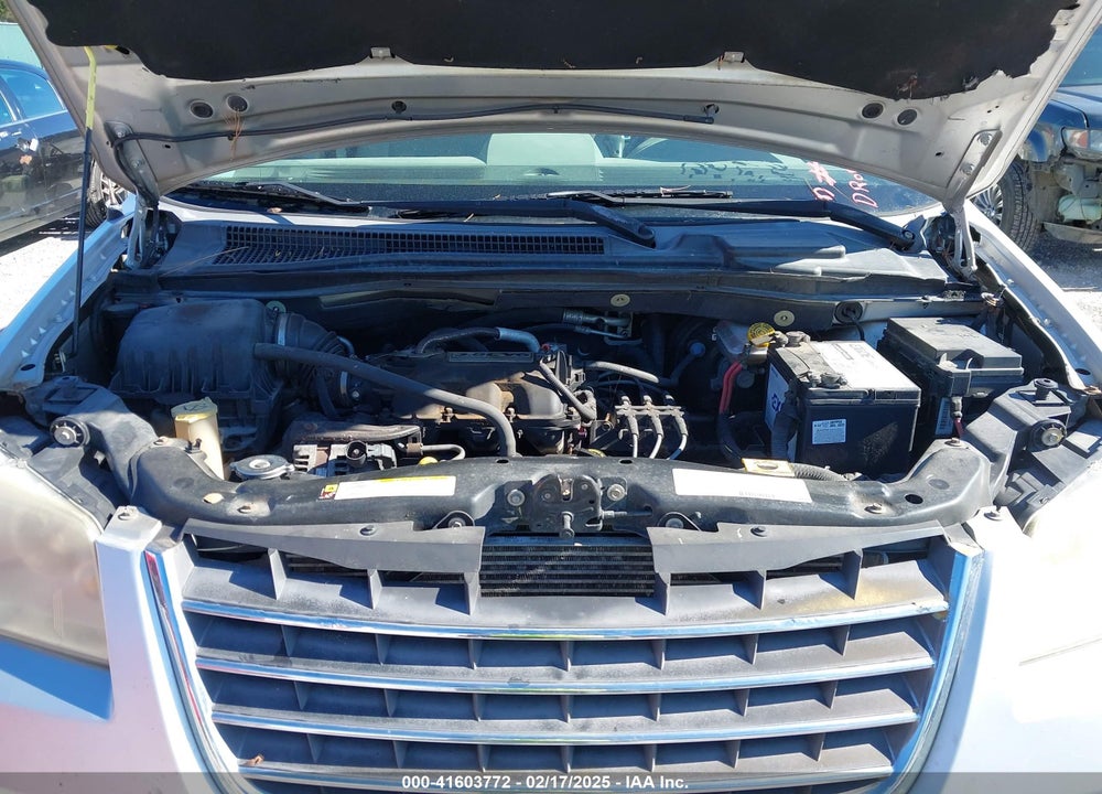 2008 CHRYSLER TOWN & COUNTRY TOURING VIN: 2A8HR54P18R722584