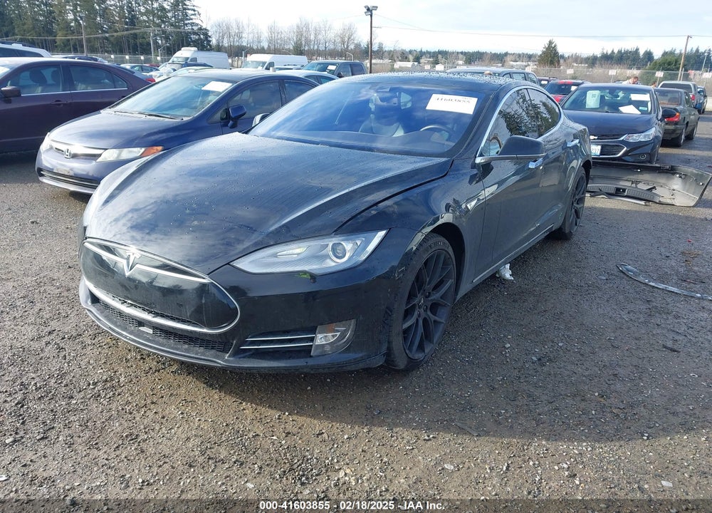 2015 TESLA MODEL S VIN: 5YJSA1H13FF081188