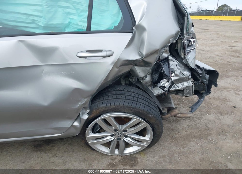 2015 VOLKSWAGEN GOLF VIN: 3VW217AU5FM102896