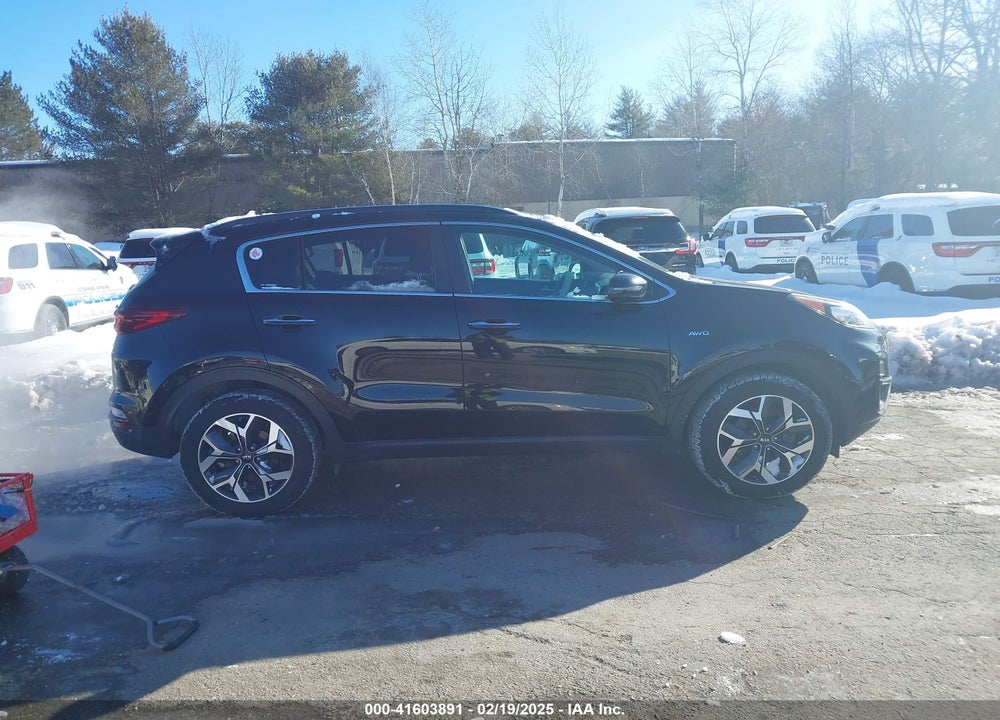 2020 KIA SPORTAGE EX VIN: KNDPNCAC6L7643118