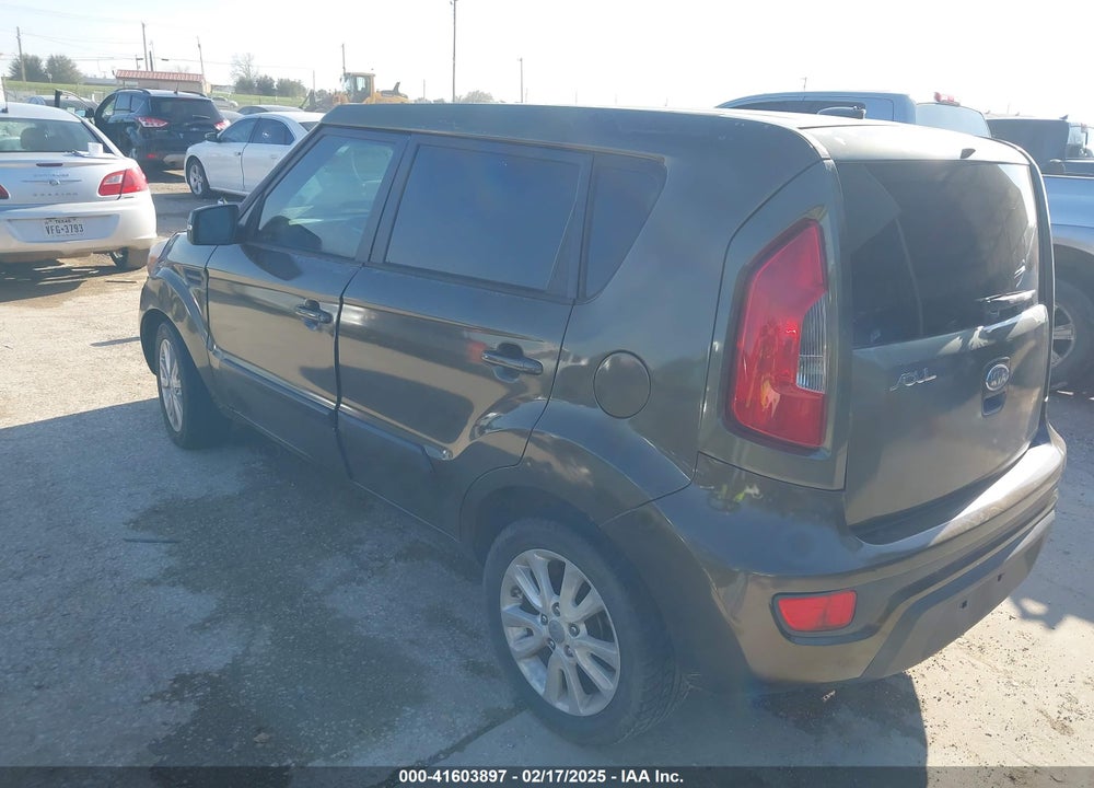 2012 KIA SOUL VIN: KNDJT2A63C7379808