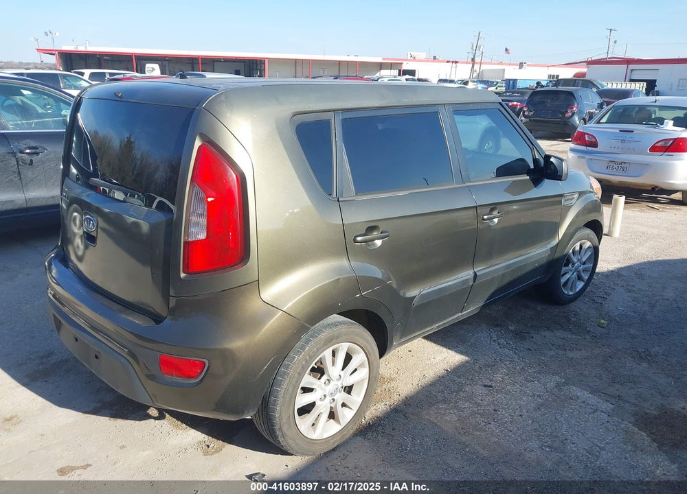 2012 KIA SOUL VIN: KNDJT2A63C7379808