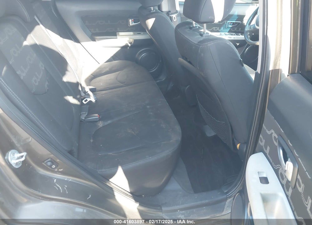 2012 KIA SOUL VIN: KNDJT2A63C7379808