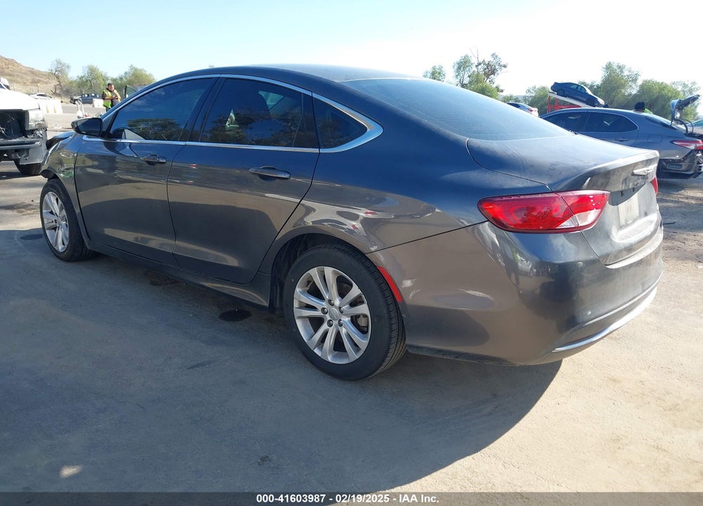 2015 CHRYSLER 200 VIN: 1C3CCCAB8FN630631