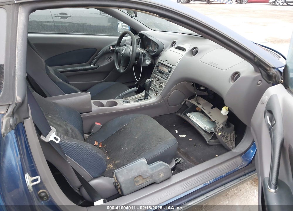 2002 TOYOTA CELICA GT VIN: JTDDR32T220123124
