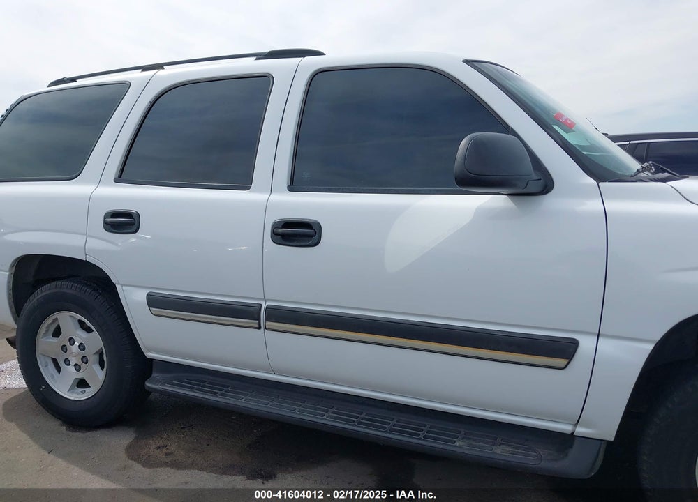 2004 CHEVROLET TAHOE LS VIN: 1GNEC13V54R307649