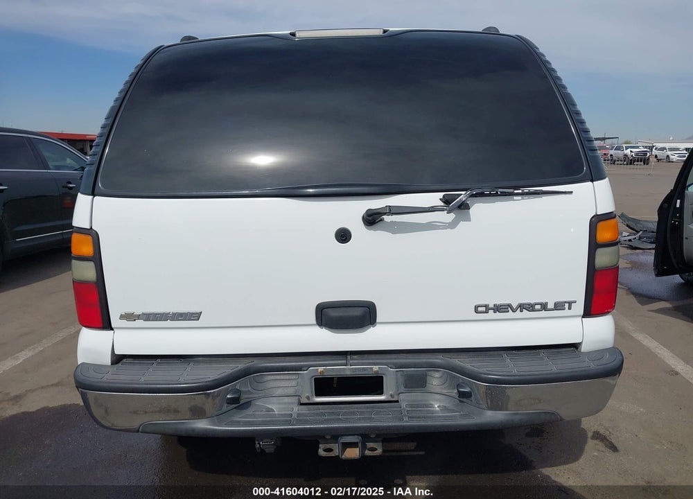 2004 CHEVROLET TAHOE LS VIN: 1GNEC13V54R307649
