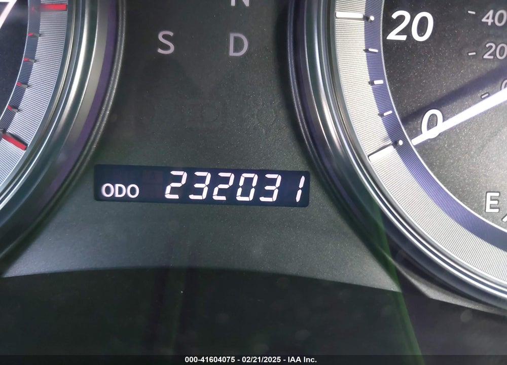 2010 LEXUS ES 350 VIN: JTHBK1EG0A2392593