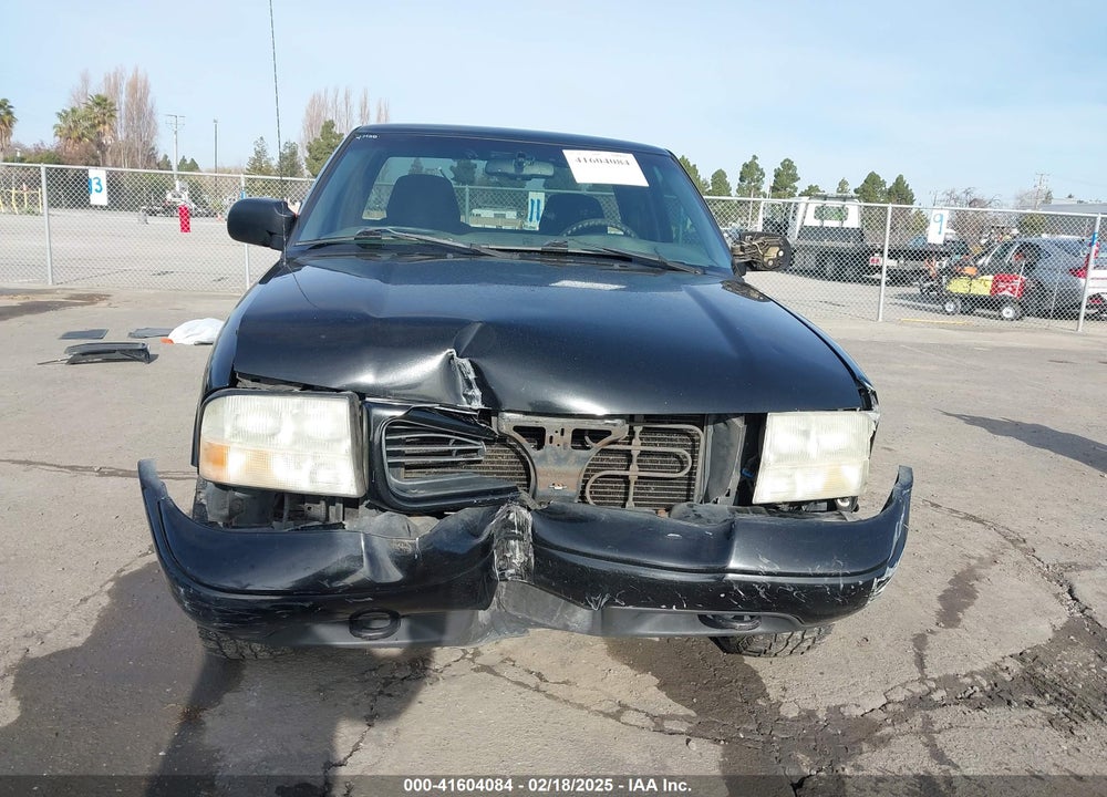 2001 GMC SONOMA SLS VIN: 1GTDT19W018197275