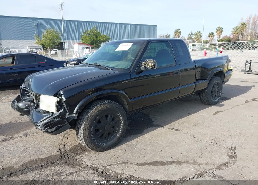 2001 GMC SONOMA SLS VIN: 1GTDT19W018197275
