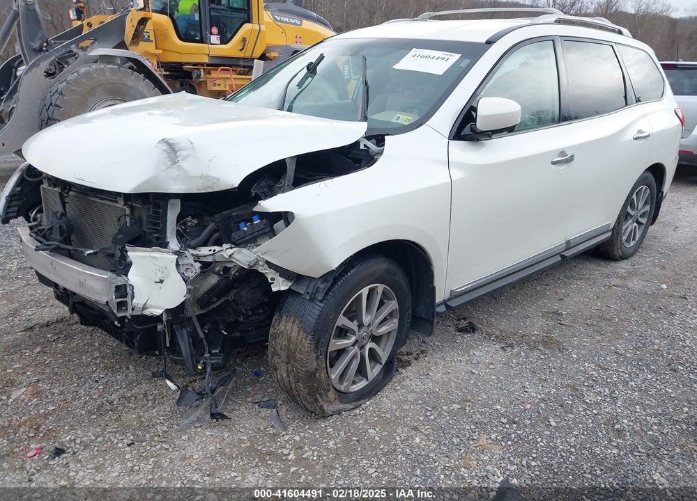 2016 NISSAN PATHFINDER SL VIN: 5N1AR2MM6GC647431