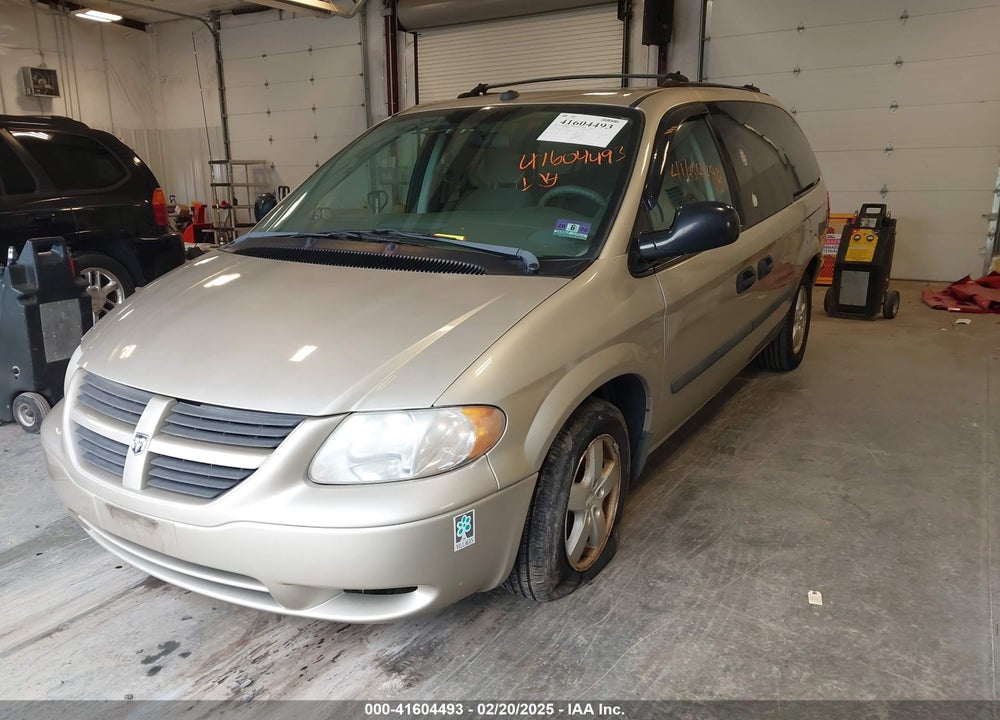 2005 DODGE CARAVAN VIN: ID4GP24R35B331703