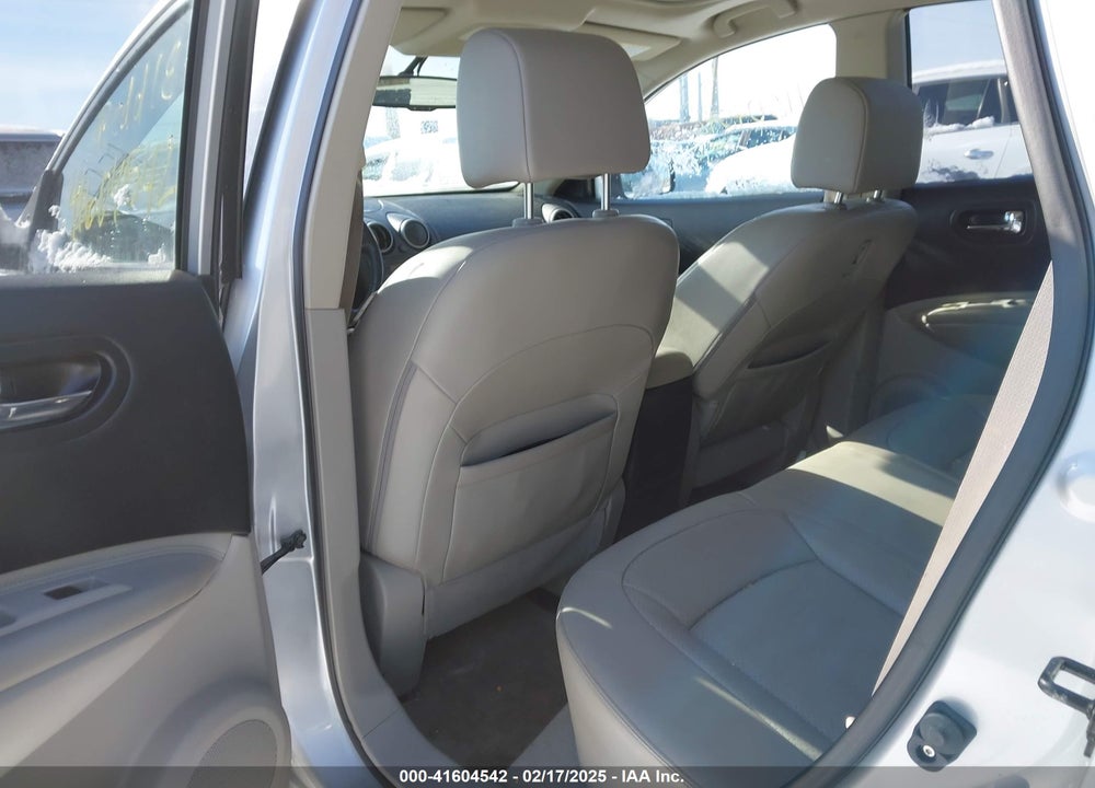 2013 NISSAN ROGUE VIN: JN8AS5MV8DW132870