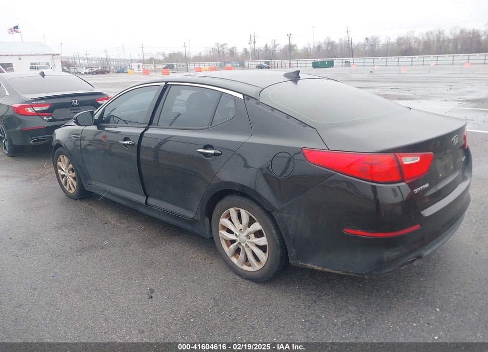 2015 KIA OPTIMA VIN: 5XXGN4A74FG406986