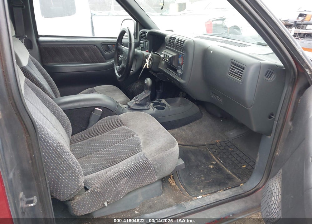 1997 GMC SONOMA VIN: 1GTCT19W9V8510454