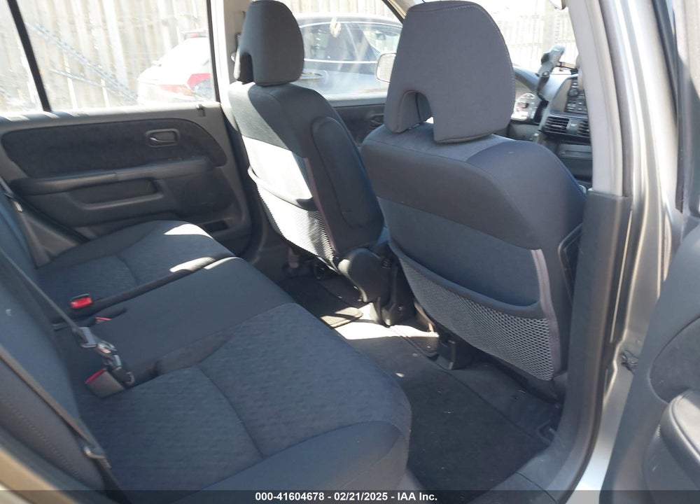 2006 HONDA CR-V LX VIN: SHSRD68566U403613