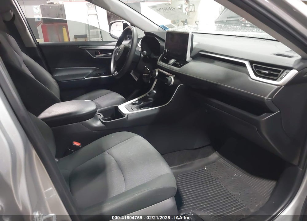 2024 TOYOTA RAV4 HYBRID VIN: 2T3RWRFV6RW229675