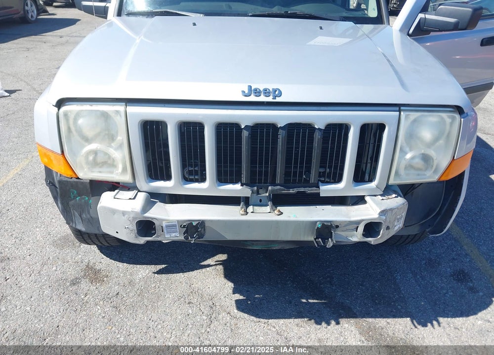2006 JEEP COMMANDER VIN: 1J8HH48NX6C330781