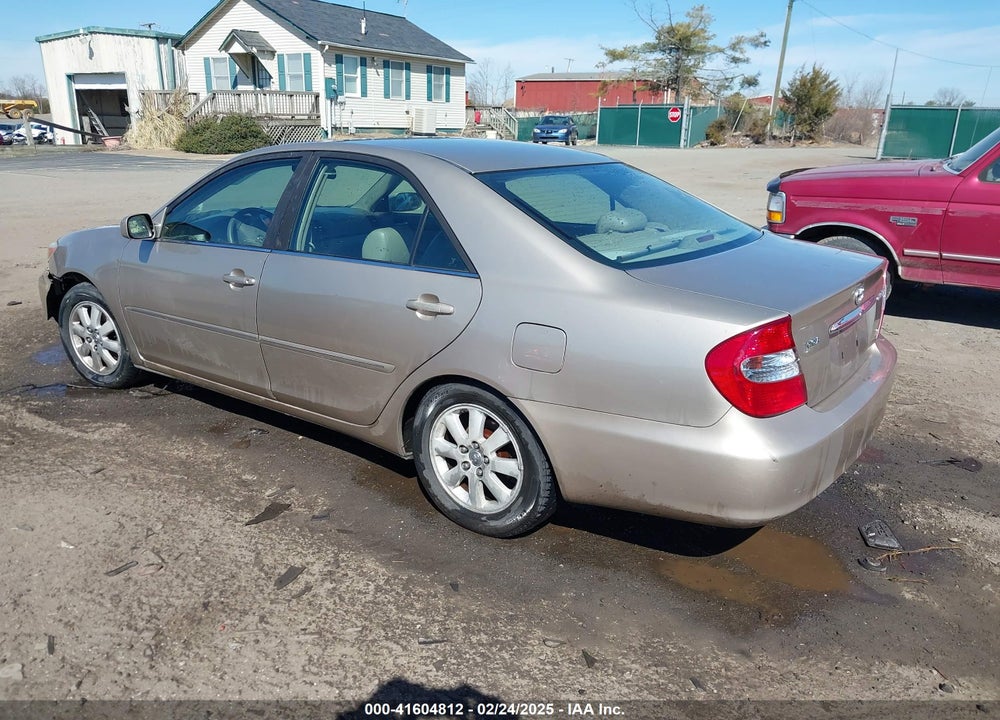 2002 TOYOTA CAMRY XLE V6 VIN: 4T1BF30K72U525994