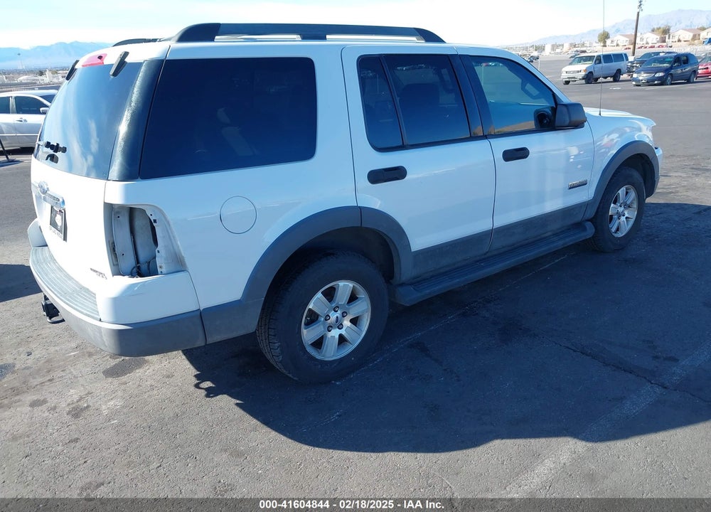 2006 FORD EXPLORER XLT VIN: 1FMEU63886UA49720