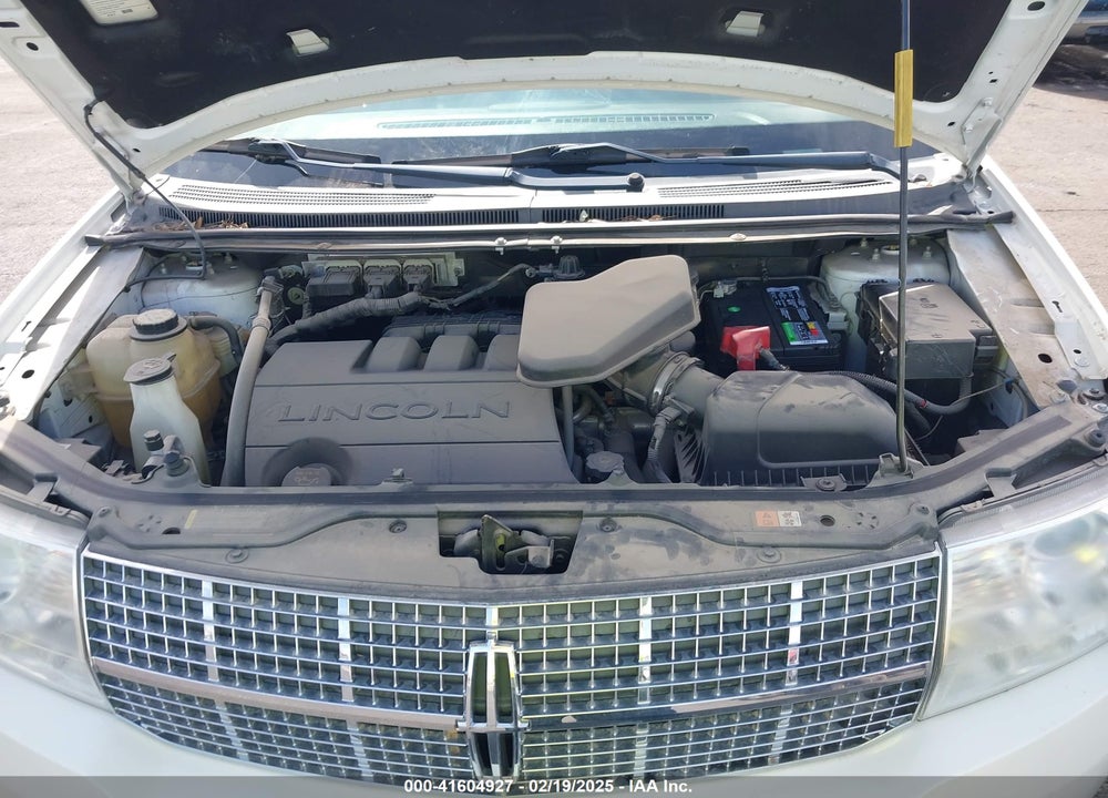 2008 LINCOLN MKX VIN: 2LMDU68C68BJ32276