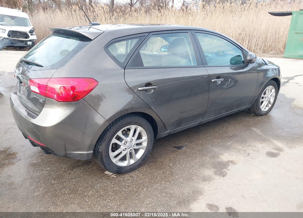 2011 KIA FORTE VIN: KNAFU5A27B5349705