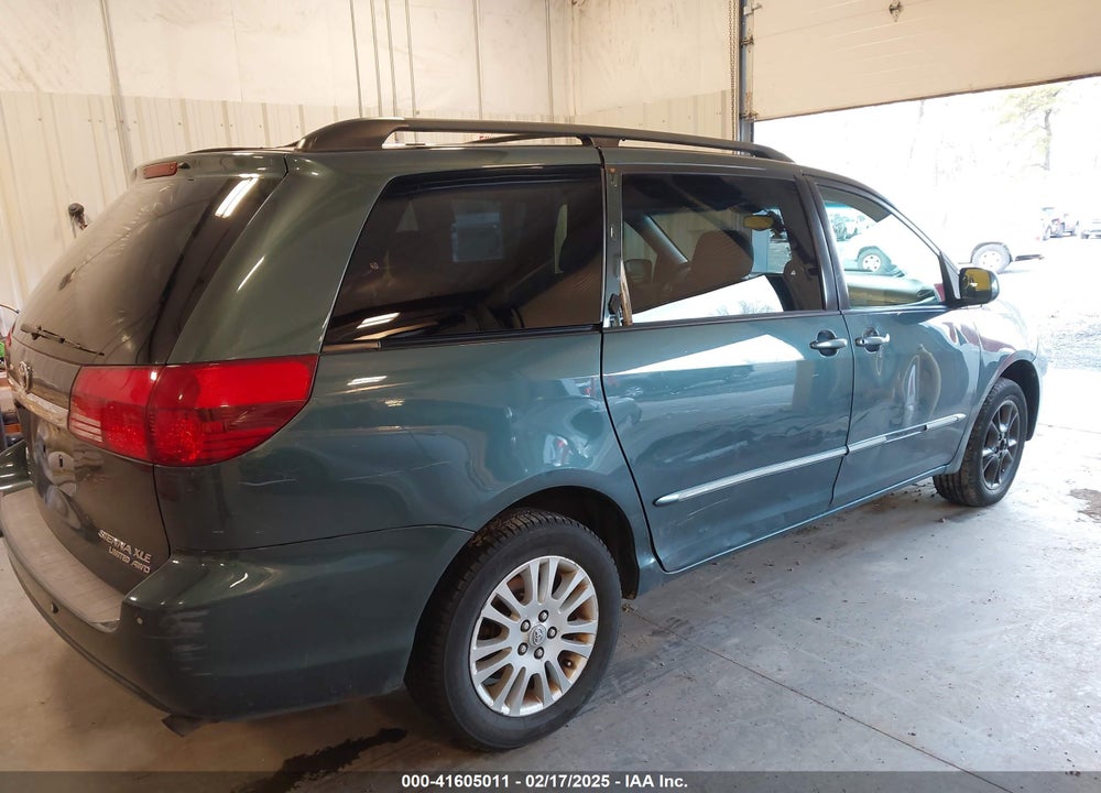 2005 TOYOTA SIENNA XLE LIMITED VIN: 5TDBA22C15S050631