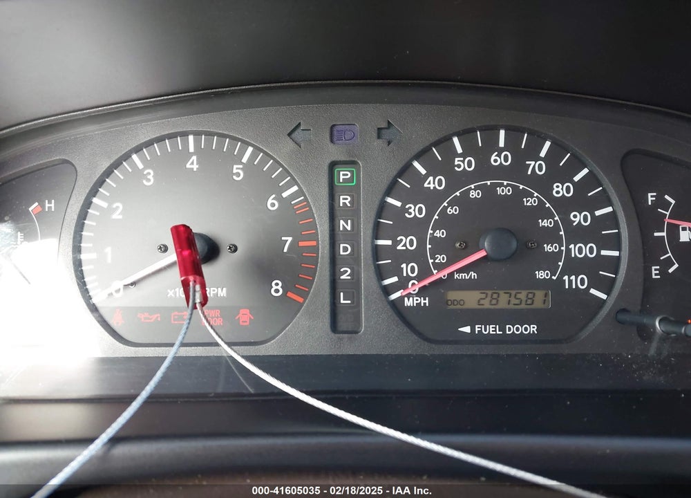 2000 TOYOTA SIENNA XLE VIN: 4T3ZF13C5YU318561