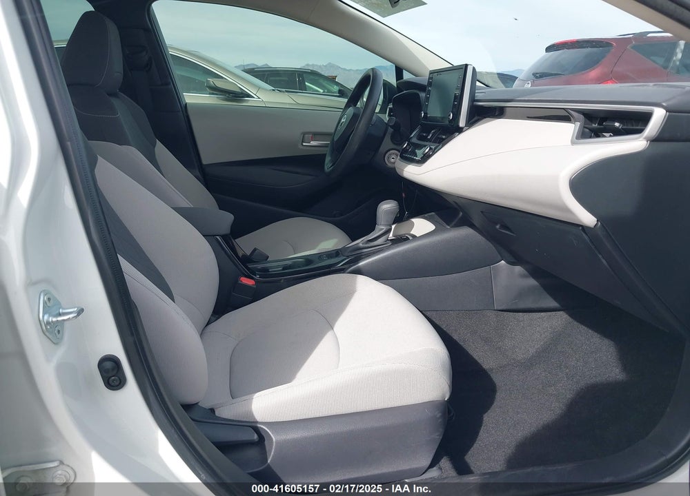 2020 TOYOTA COROLLA LE VIN: JTDEPRAE1LJ049612