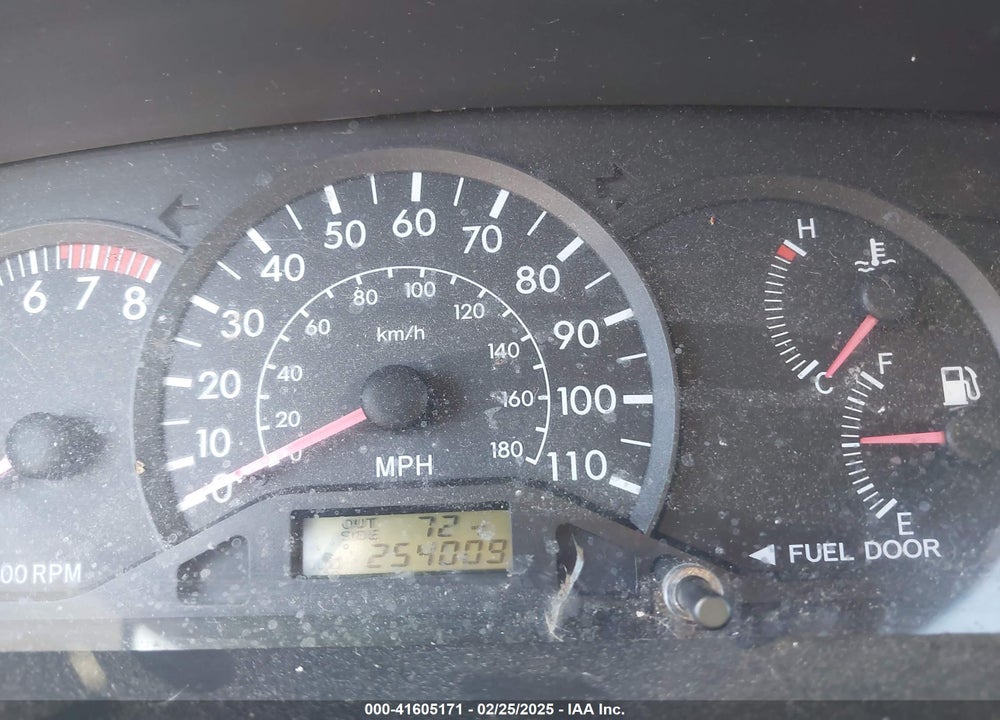 2003 TOYOTA COROLLA CE VIN: JTDBR32EX30002397